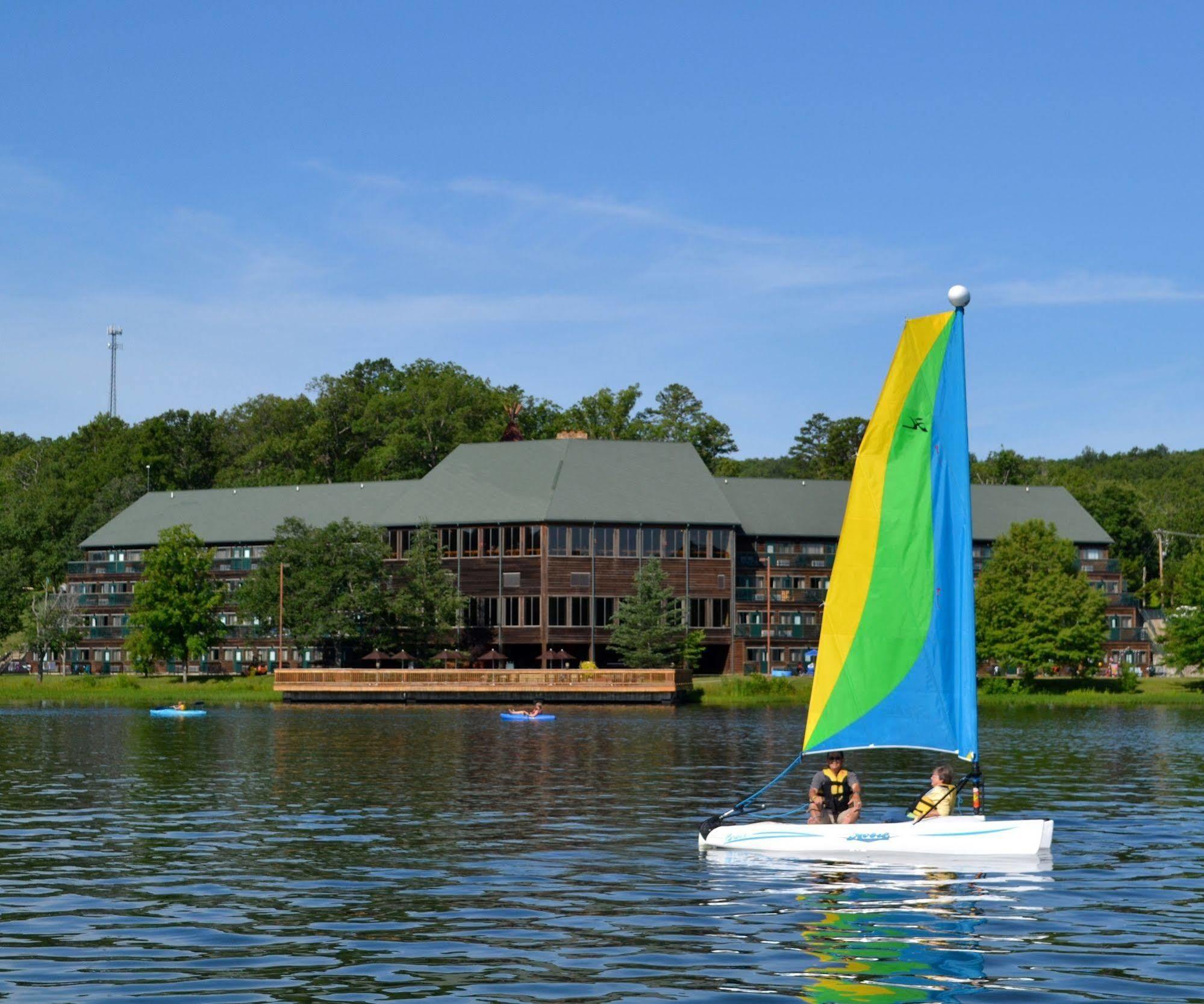 Ymca Trout Lodge Potosi Esterno foto